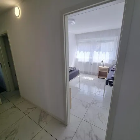 Residence Apartments *